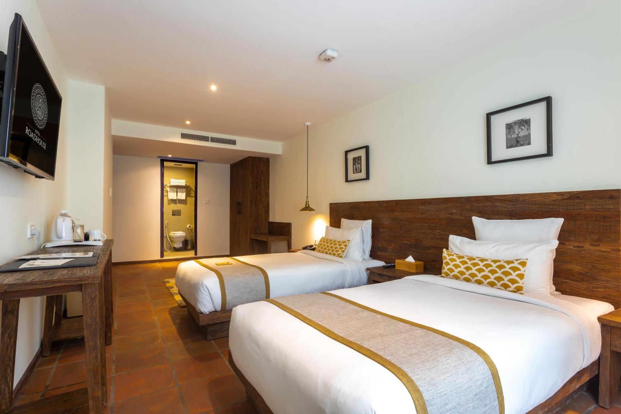 Hotel Roadhouse, Thamel, Kathmandu- Contemporary Boutique Экстерьер фото