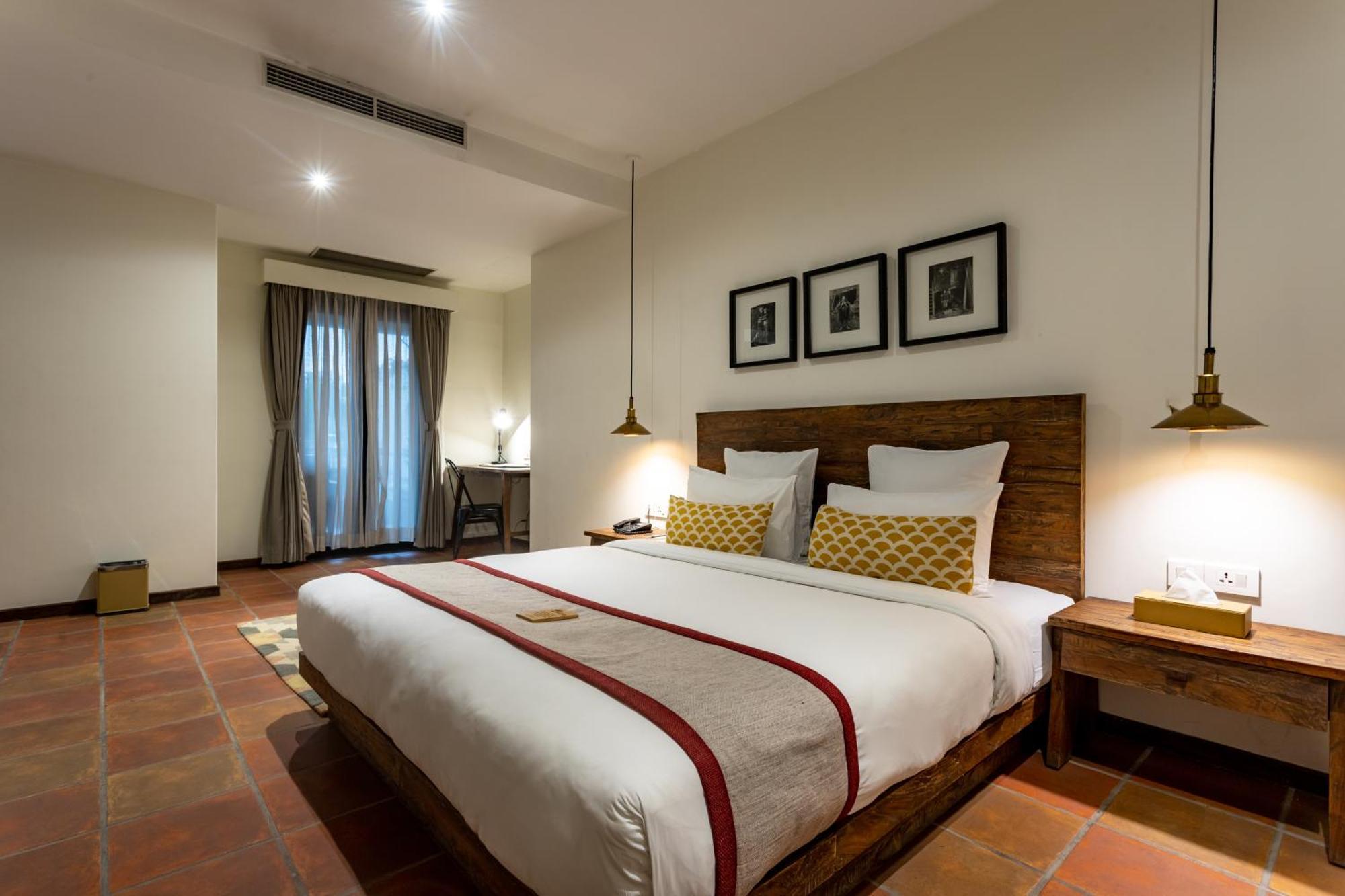 Hotel Roadhouse, Thamel, Kathmandu- Contemporary Boutique Экстерьер фото