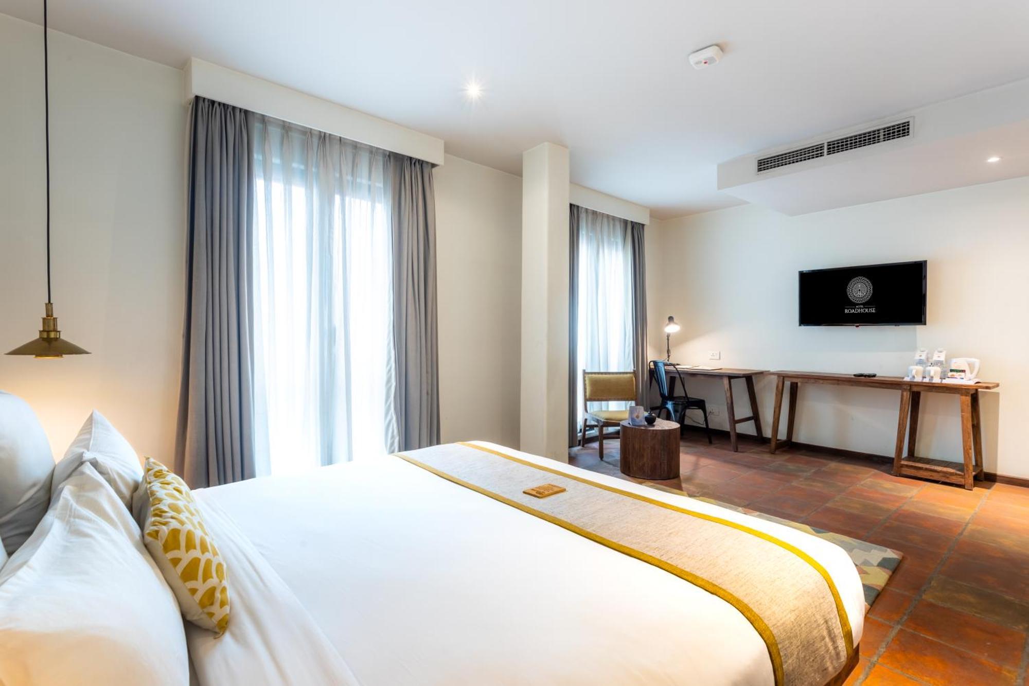 Hotel Roadhouse, Thamel, Kathmandu- Contemporary Boutique Экстерьер фото
