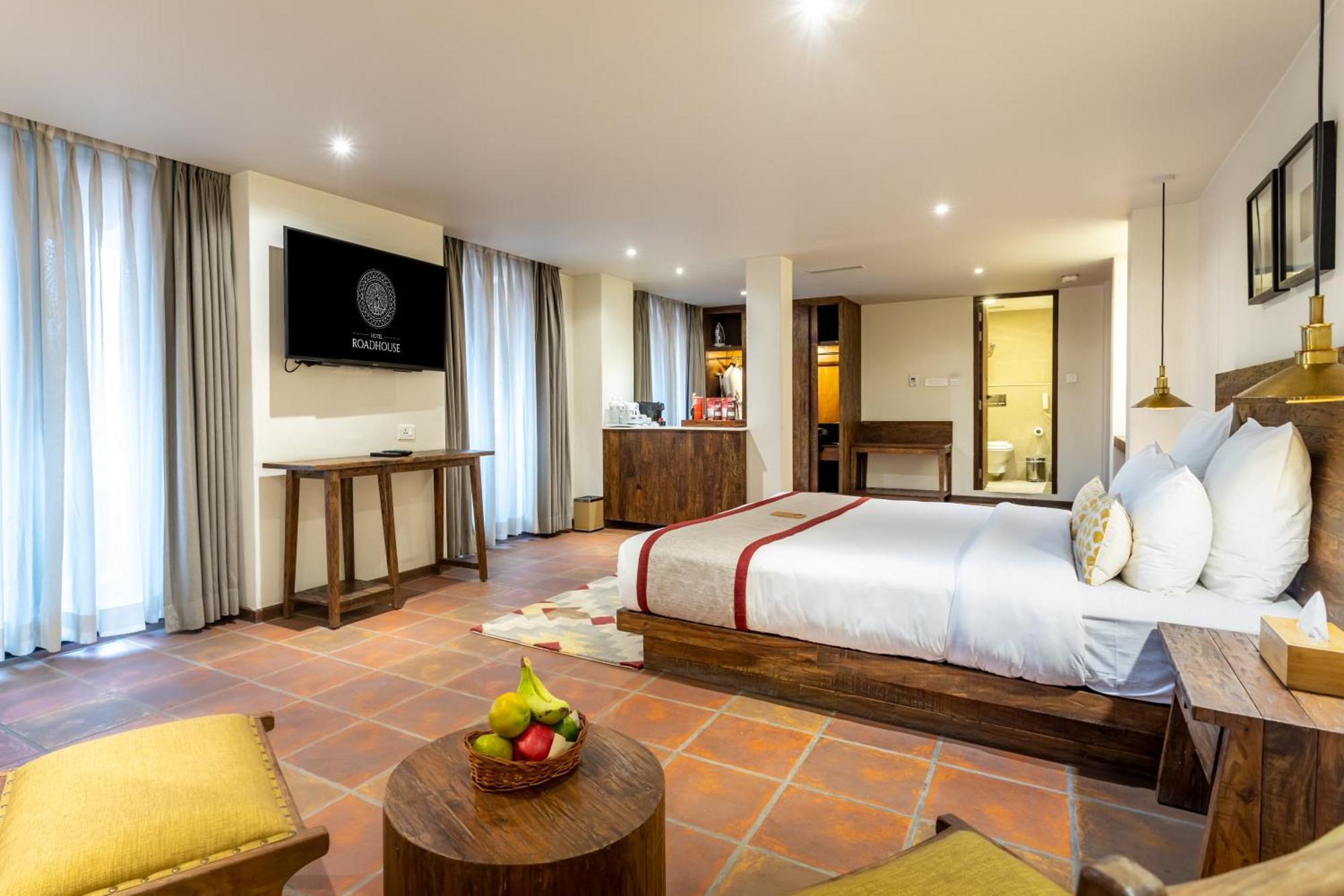 Hotel Roadhouse, Thamel, Kathmandu- Contemporary Boutique Экстерьер фото